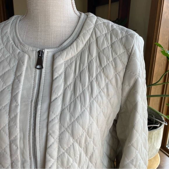 Marc New York Andrew Marc Quilted White Leather Lady Moto Jacket size L - Picture 16 of 16